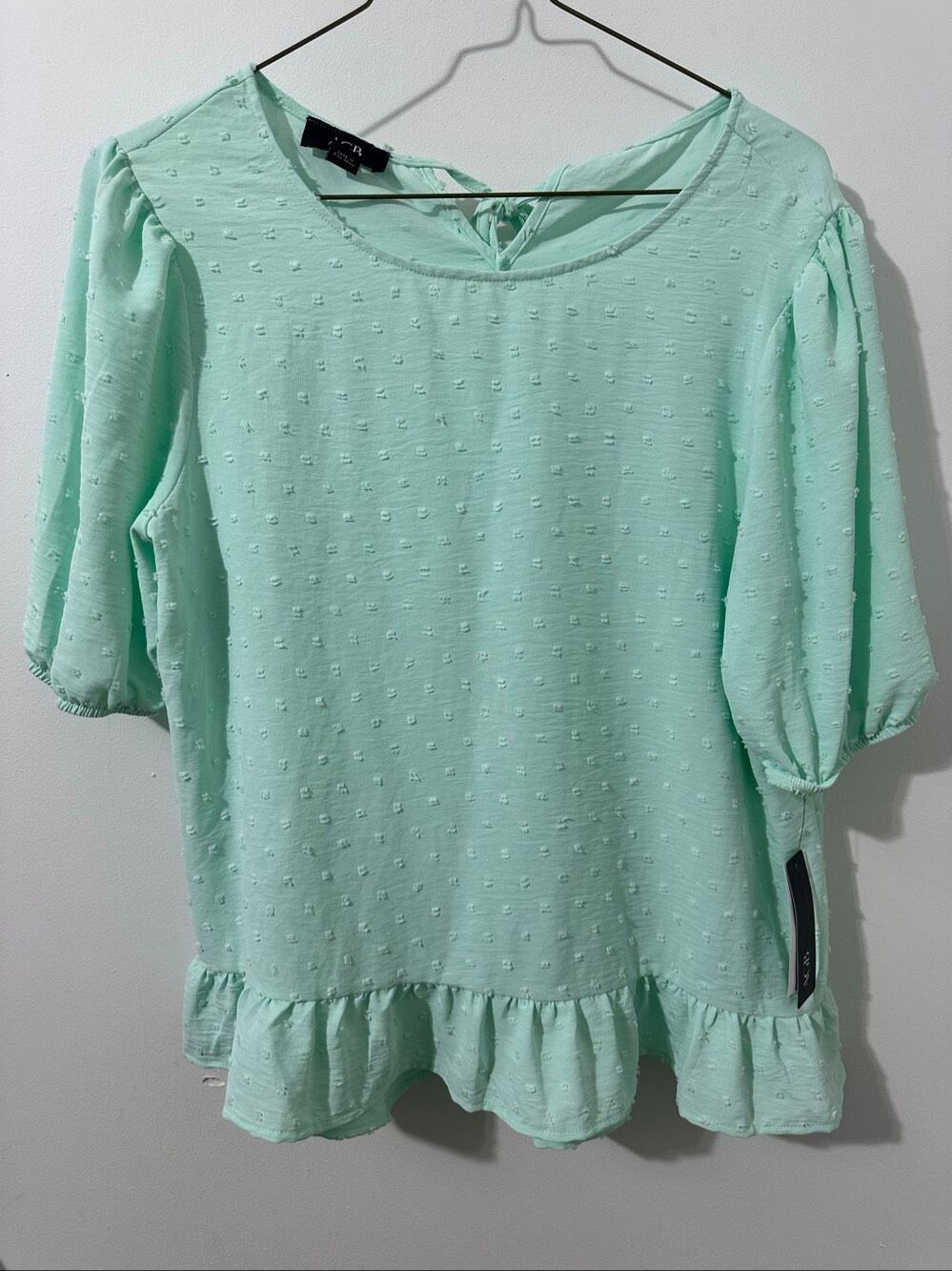 AGB Womans Blouse Mint Green Size Sz L 3/4 Sleeve New with Tags A887